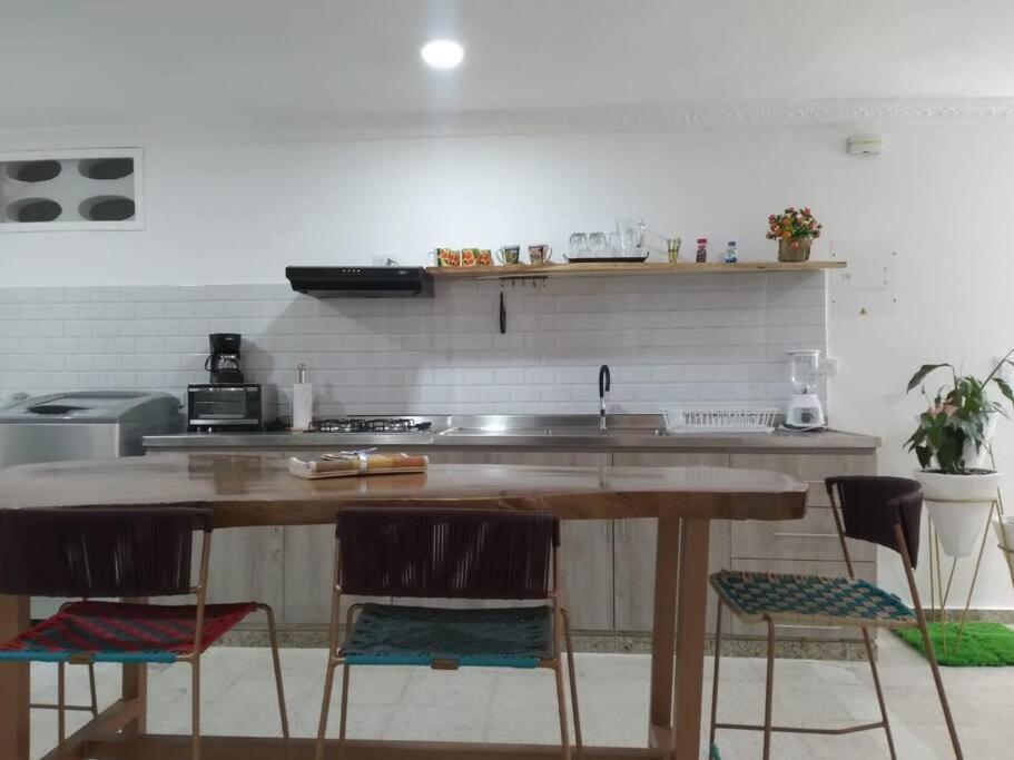 Heliconia Wagneriana Apartment - Flor De La Perla サンタ・マルタ エクステリア 写真